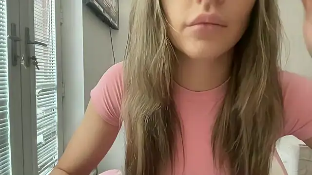 Lillymariee online show from 01.31.25