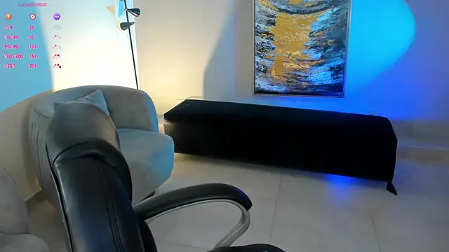 RoseFerrera online show from 02.16.25