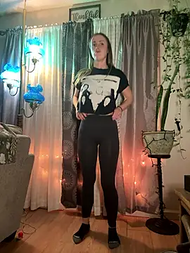 Snapshot of ClumsyLink chatting on 01.18.26 ClumsyLink online show from 01.18.26