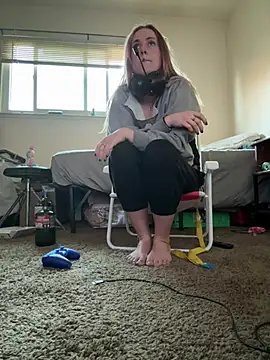 Snapshot of ClumsyLink chatting on 01.19.26 ClumsyLink online show from 01.19.26