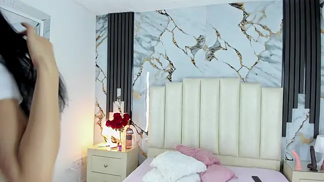 lulumars online show from 02.11.25