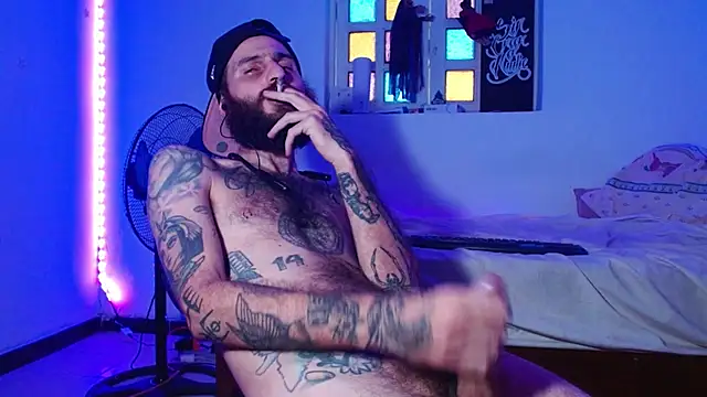 Tatted21xxx online show from 10.23.25