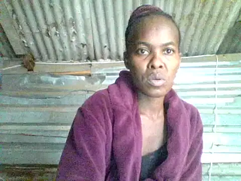 Snapshot of hairybushpussyxx1 chatting on 12.05.24 hairybushpussyxx1 online show from 12.05.24