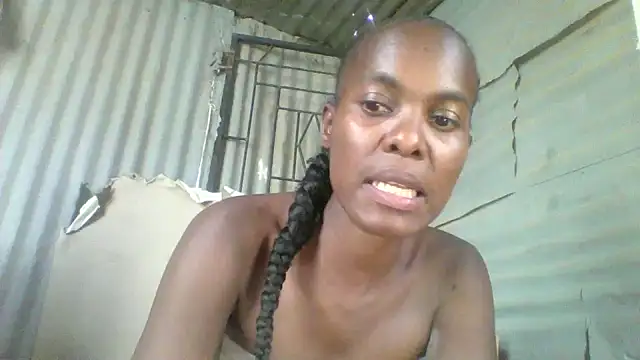 Snapshot of hairybushpussyxx1 chatting on 01.04.25 hairybushpussyxx1 online show from 01.04.25