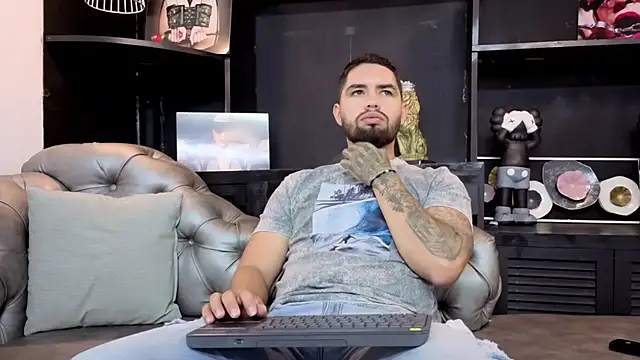 matteosantos online show from 10.07.25