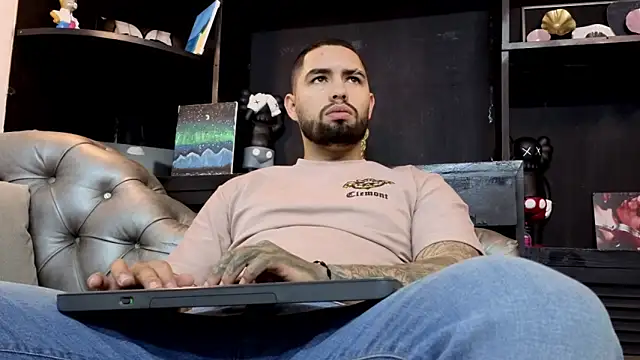 matteosantos online show from 04.08.26