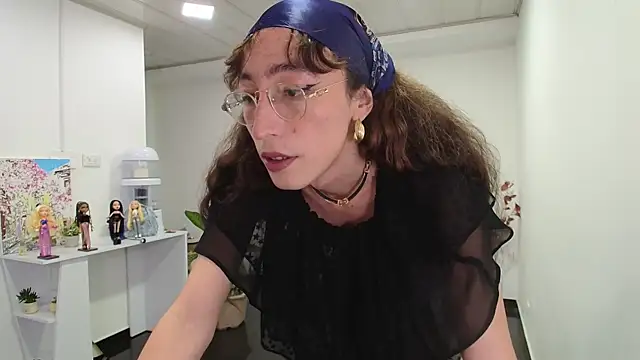 NicoleCortez online show from 01.13.25