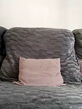 LoGaNfree88 online show from 03.15.25