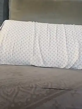 LoGaNfree88 online show from 02.04.26