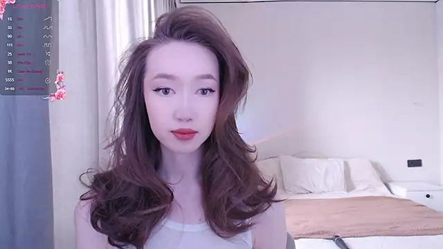  luna 022 online show from 01.05.25