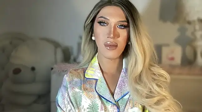 Ts glamxxxx online show from 03.08.25