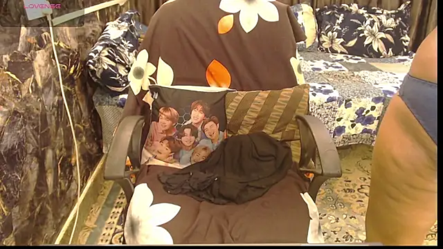 sexyrihana1 online show from 10.29.25