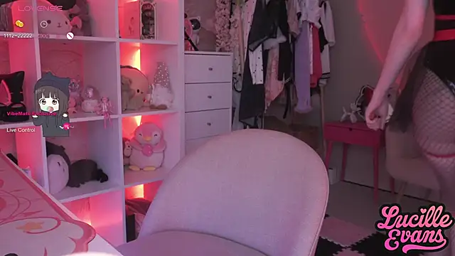 lucille evans online show from 02.26.25