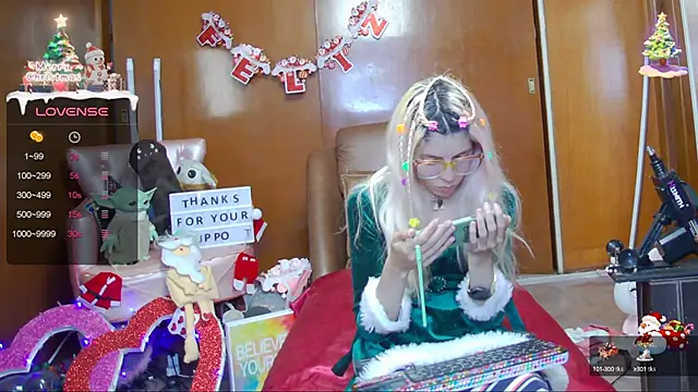 Skinygirl online show from 12.24.24