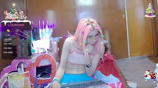 Skinygirl online show from 01.24.25