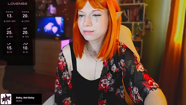 Snapshot of freya_sunny chatting on 09.26.25 freya sunny online show from 09.26.25