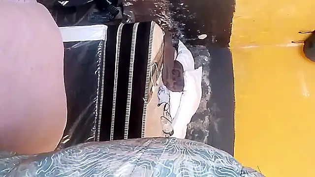 LULE37587001 online show from 02.18.26