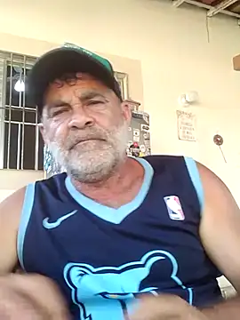 Peludo173317 online show from 11.21.25