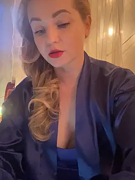 Snapshot of Lady__Maria chatting on 02.17.25 Lady Maria online show from 02.17.25