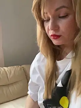 Lady  Maria online show from 04.09.26