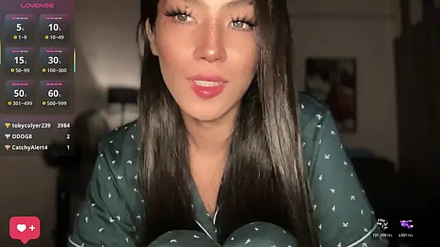 Bella Gordon online show from 07.20.26