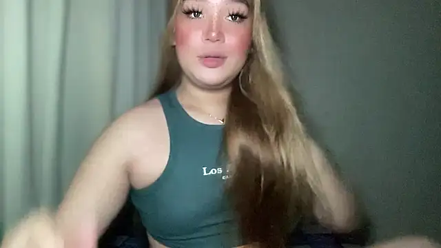 Snapshot of MissCataleyaxxx chatting on 01.27.25 MissCataleyaxxx online show from 01.27.25