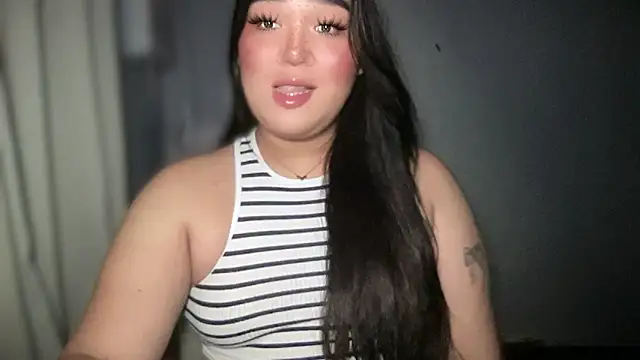 Snapshot of MissCataleyaxxx chatting on 11.08.25 MissCataleyaxxx online show from 11.08.25