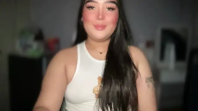 Snapshot of MissCataleyaxxx chatting on 11.10.25 MissCataleyaxxx online show from 11.10.25