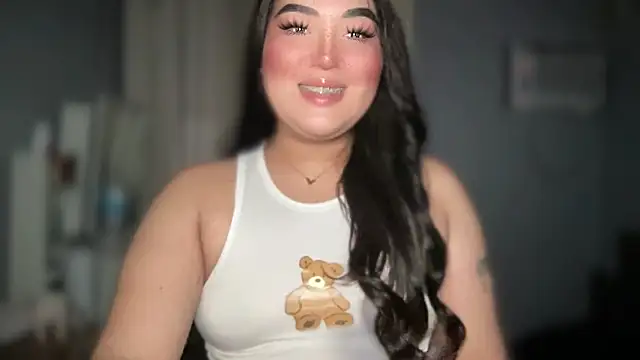 Snapshot of MissCataleyaxxx chatting on 11.21.25 MissCataleyaxxx online show from 11.21.25