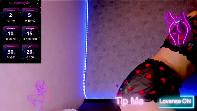 madina taher online show from 11.26.25