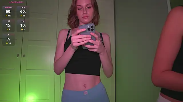 -JuicyMolly- online show from 10.07.25