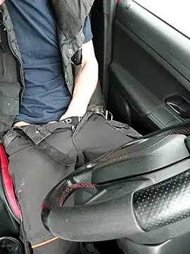 Xcoquinx online show from 03.18.25