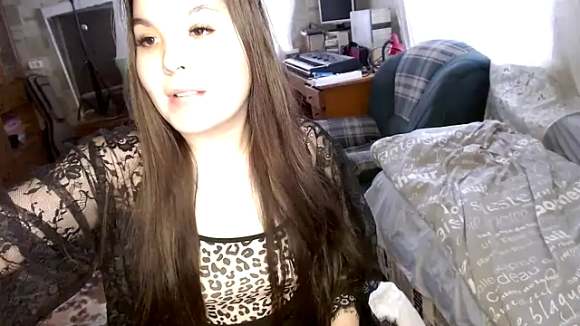 Var Kiss online show from 02.20.25