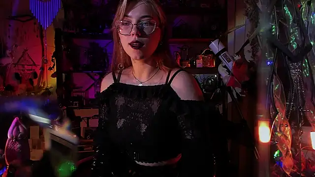 Snapshot of Scarlett_Wanner chatting on 01.30.25 Scarlett Wanner online show from 01.30.25