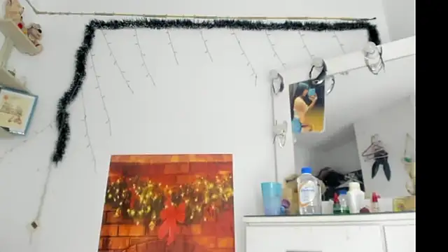 Snapshot of khalyn_jenner chatting on 12.29.24 khalyn jenner online show from 12.29.24