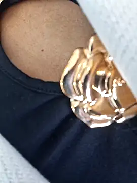 Snapshot of Doll_Loren chatting on 11.12.25 Doll Loren online show from 11.12.25