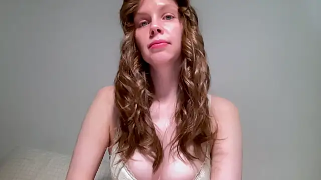 Nikki Mimimi online show from 02.22.26