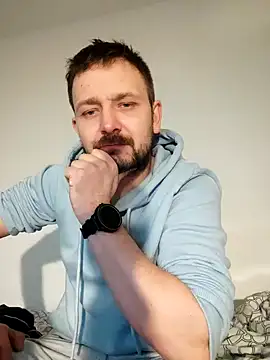 Snapshot of bartek1989209 chatting on 03.11.25 bartek1989209 online show from 03.11.25