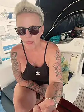 German Milf online show from 09.22.25