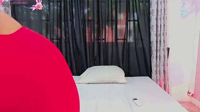 BLACK ROSSE 1 online show from 10.28.25