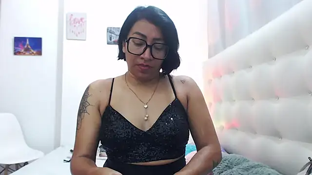 hornywife  online show from 09.19.25