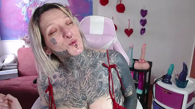 SLOPPYTITSS online show from 02.15.25