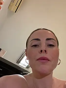 EmaSalis online show from 02.17.25