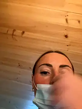 EmaSalis online show from 09.24.25