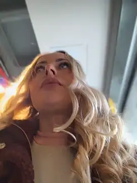 EmaSalis online show from 04.14.26