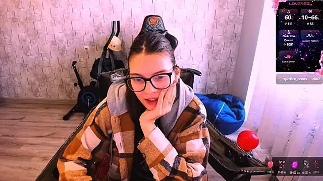 MollyLollipop online show from 02.21.25