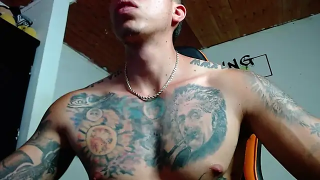 Adam Hudsond online show from 02.04.25