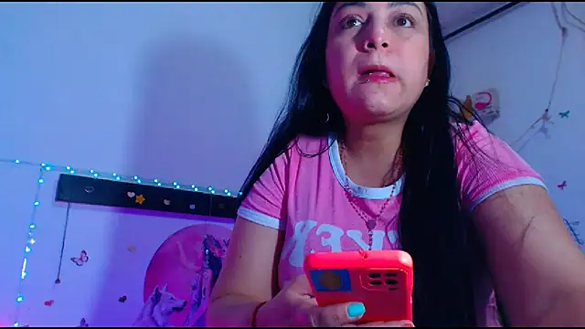 Snapshot of oliviarodriguez2u chatting on 05.09.26 oliviarodriguez2u online show from 05.09.26