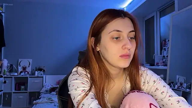 Uniarten online show from 01.26.25