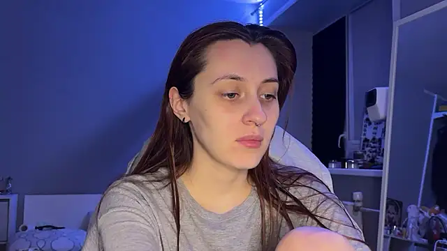 Uniarten online show from 04.11.26